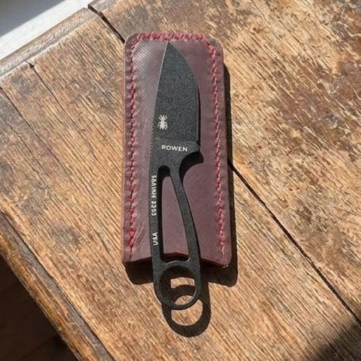 5 Best Neck Knives for Discrete EDC