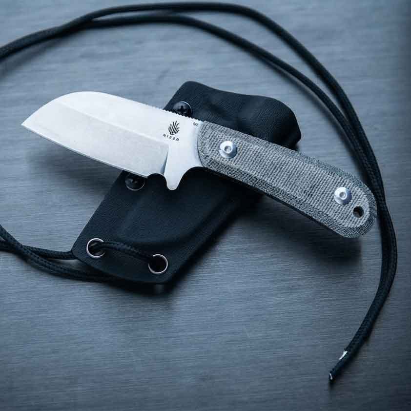 The Best Neck Knives with Good Sheaths: Your Complete Buying Guide