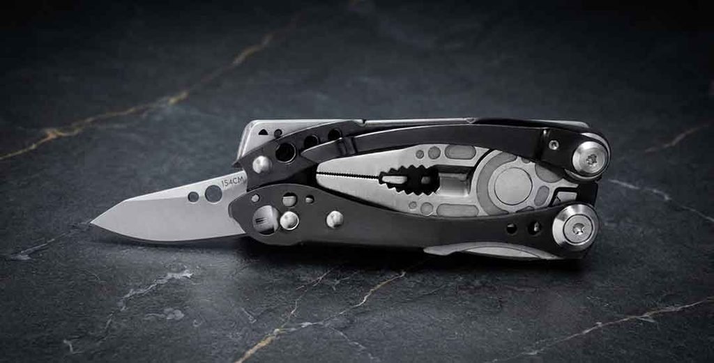 Leatherman Skeletool CX Review: Is This Lightweight Multitool Worth It?